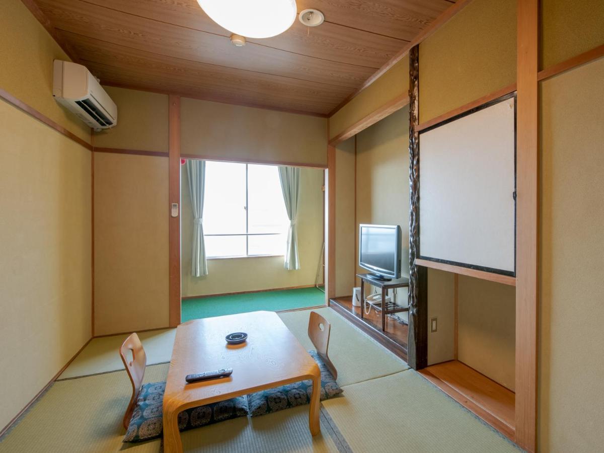 Готель Oyo Ryokan Koijigahama Kuroshio Tahara Irago Екстер'єр фото